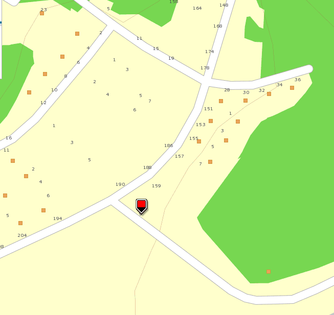 I utdraget till vänster över berört område utanför tätort finns endast Terrängkartan (ej uppdaterad). - Däremot ligger sökt adresspunkt rätt.