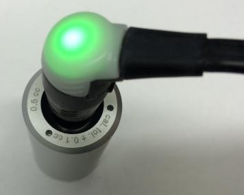 Innan du gör probtestet, kontrollera att probspetsen är ren och fri från vax och/eller skräp. Gör alltid probtestet i en tyst testomgivning. Använd endast den rekommenderad kavitet för test.