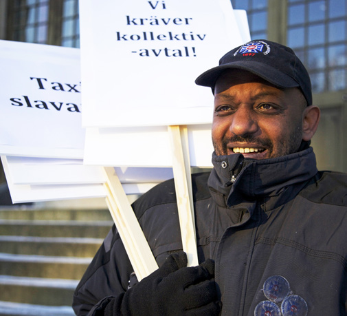 SPECIAL PÅ CNEMA Taxiklubben med regissörsbesök 31/5 18:00 Taxiklubben är en modern David mot Goliat-historia. Vi följer taxichauffören Allonias Sebathus envetna kamp mot Sveriges största taxibolag.