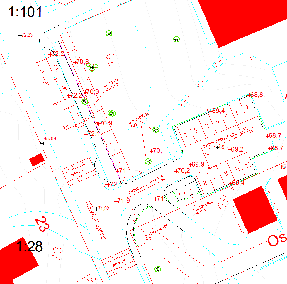 bevaransvärda träden vid infartsvägen är det inte heller en bra lösning att göra infartsvägen brantare då detta skulle medföra urschaktning vilket tros påverka trädens rötter.