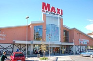 ICA MAXI ICA Maxi, Karlskoga Till- och ombyggnad på 6 000 kvm av ICA Maxi butik i Karlskoga. Beställare Kronhallen Stig Norling AB Total byggyta ca 3 400 kvm Färdigställt mars 2010.