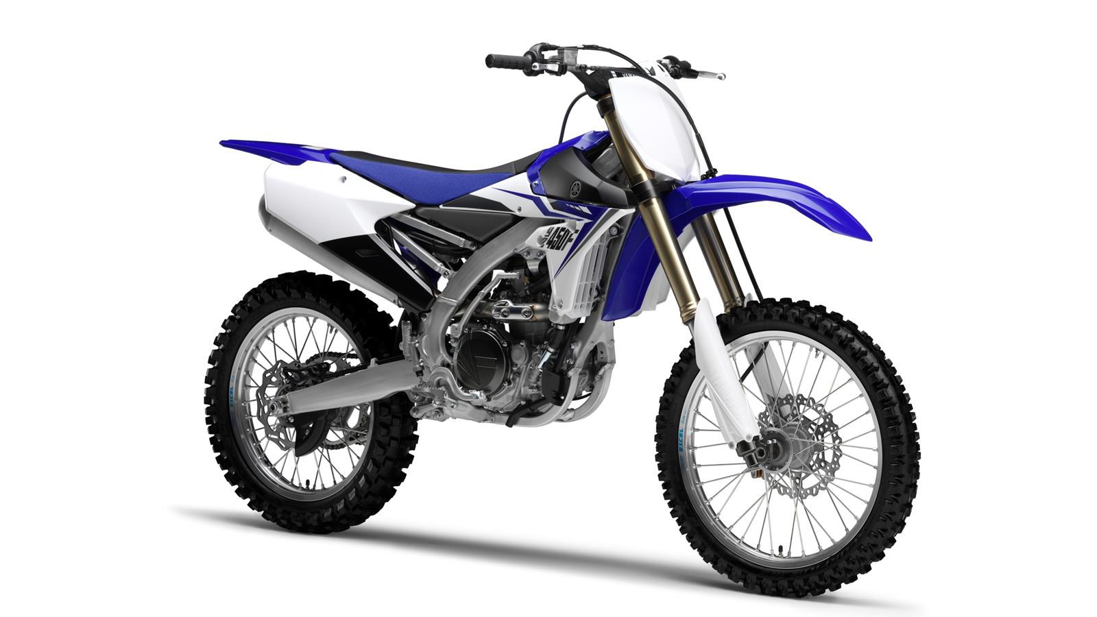 För komma först måste man titta framåt Det varje tävlingsförare vill ha är vanligtvis det samma: bättre prestanda, snabbare, lättare och smidigare. Med denna ultimata YZ-serie är Yamaha föregångare.