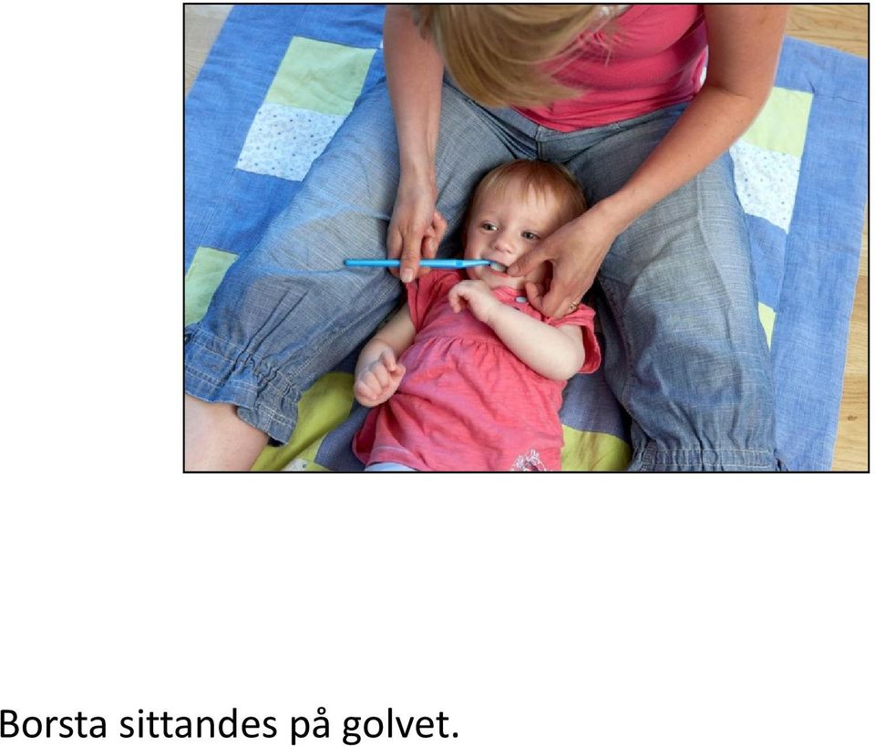 på golvet.