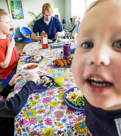 kommunal inkomstskatt moms statlig inkomstskatt punktskatt fastighetsskatt sociala avgifter