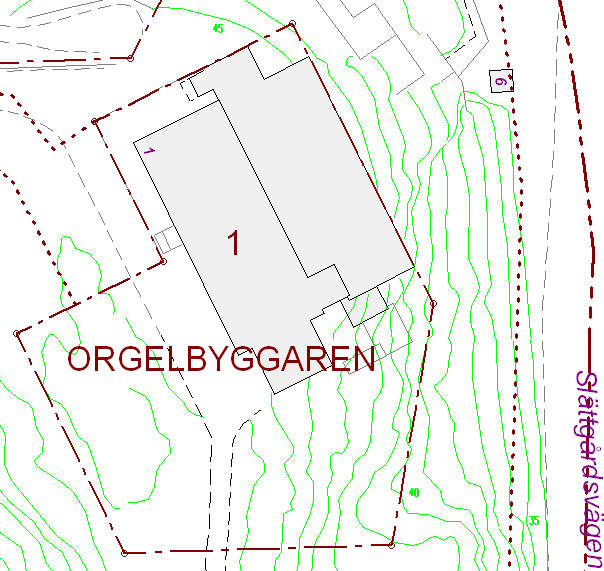 mälarhöjdens kyrka 7 placerade fönstren ger ett begränsat ljusflöde i rummet som helhet medan det höga fönstret i väster ger ett koncentrerat ljus i kontrast till det mörka koret.