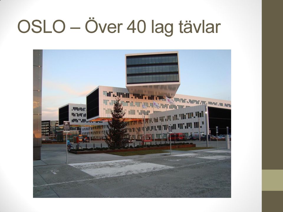 tävlar