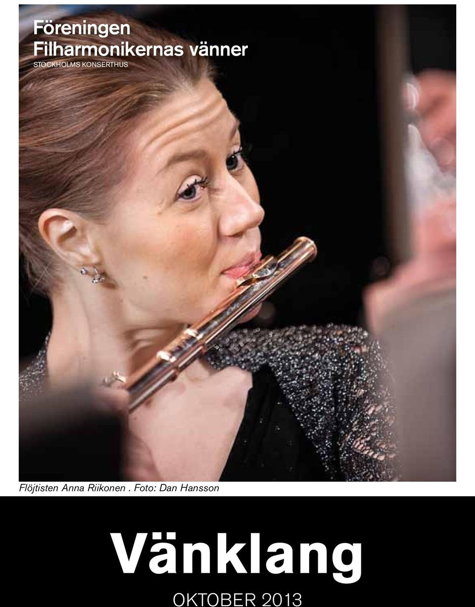 Flöjtisten Anna Riikonen.