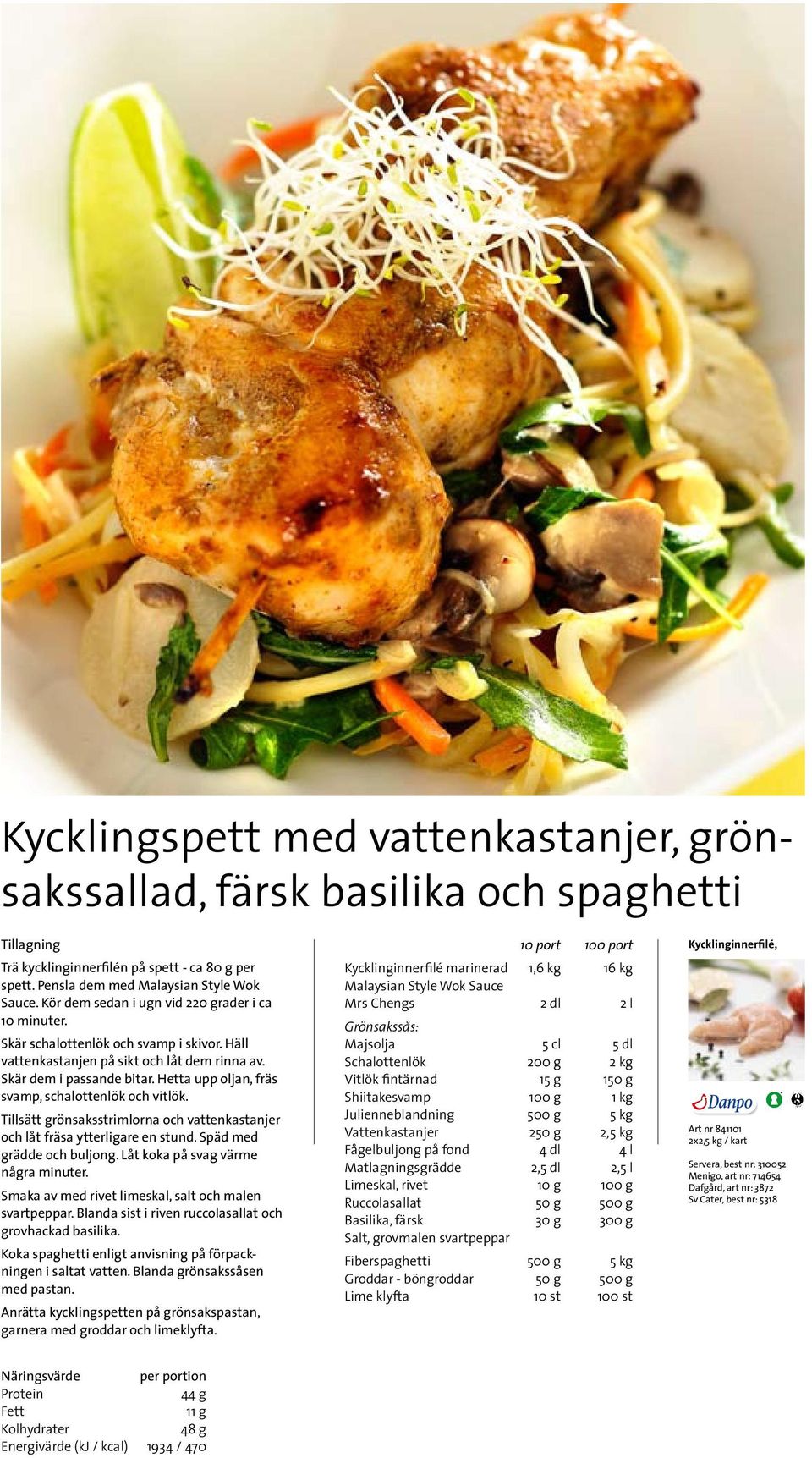 Hetta upp oljan, fräs svamp, schalottenlök och vitlök. Tillsätt grönsaksstrimlorna och vattenkastanjer och låt fräsa ytterligare en stund. Späd med grädde och buljong.