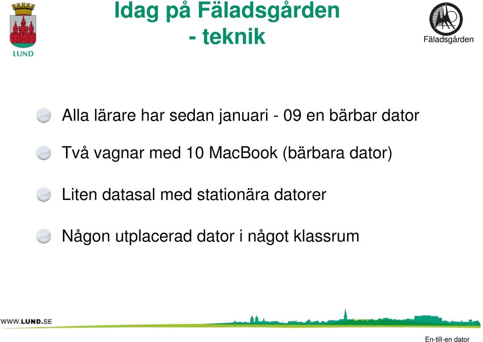 (bärbara dator) Liten datasal med stationära