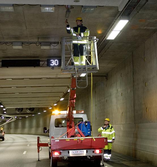 Avhjälpande (Akut) underhåll CTS larmar Trafik Stockholm Operatören skapar arbetsorder i Maximo Trafik Stockholm utför nödvändig