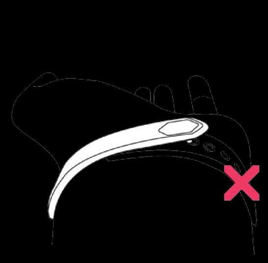 TIP: Om du har problem kan du försöka sätta fast armbandet utan att ha handleden inne i det
