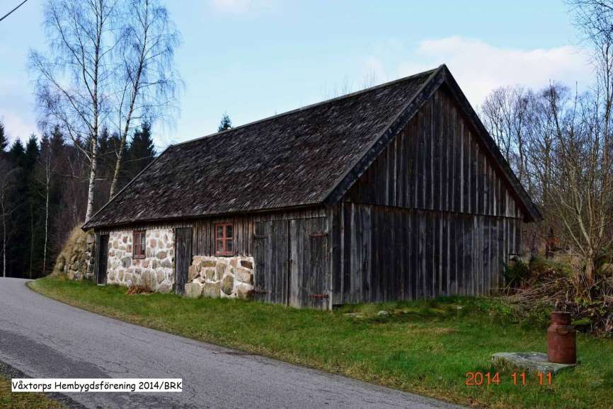 Backstugan i Fladalt är ett byggnadsminne i Laholms kommun, Hallands län 1994. Den är troligen byggd i mitten av 1800-talet.