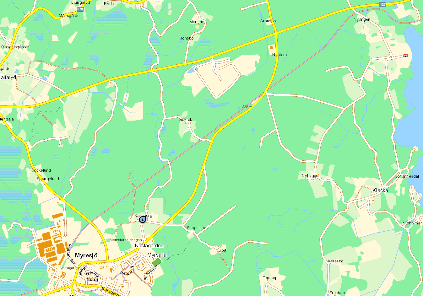3.9 Myresjö 6:5 Fastigheten är belägen drygt 1,5 km sydväst om deponin. Brunnen är grävs och inget filter finns. Ytvattendragen vid fastigheten rinner från fastigheten mot norr. Figur 9.