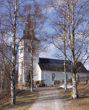 Att särskilt tänka på i förvaltning och användning av kyrkan och kyrkomiljön: Kyrkans nyklassicistiska exteriör består sedan en stor om - och tillbyggnad 1875.