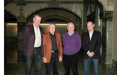 till Från vänster: Lennart Värmby, Agne Hansson, Olof