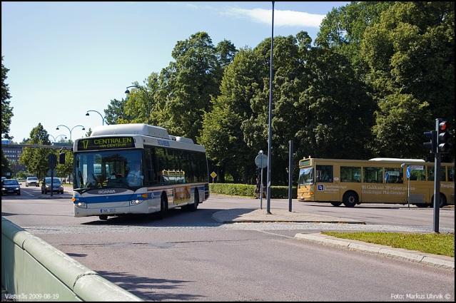 Säger Tony Jansson, Västmanlands Lokaltrafik Jakob Angbäck Det är naturligtvis inte trevligt att få på berusade på våra bussar men är dom berusade men