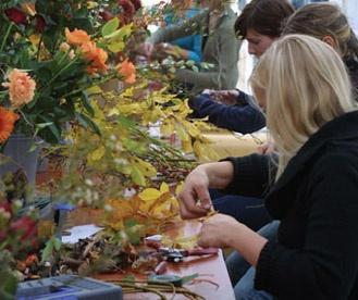 Inriktningar: Finsnickeri Florist Frisör Textil design Övriga hantverk Exempel på