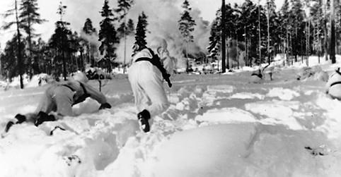 Finska vinterkriget Sovjet ställer krav på att Finland ska avträda vissa områden men finländarna vägrar (Sverige försöker medla).