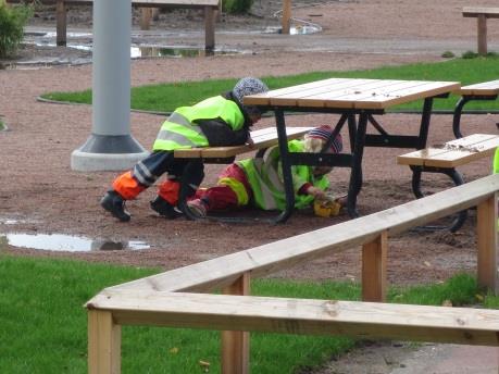 Frukt Under den pedagogisk verksamheten får barnen lite ny energi i form av frukt. Vila Barnen vilar efter de ätit lunch. Barnen har varsin madrass och en filt och kudde.