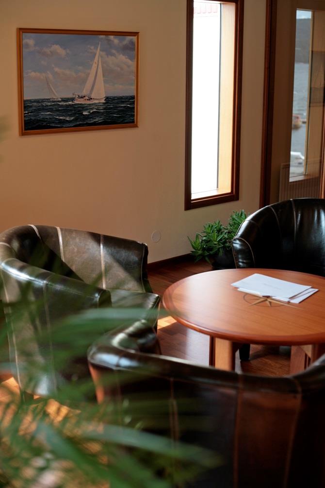 Generell företagssinformation Namn och organisationsnummer Regina af Vindö Yachts AB, 556348-3345 Besöksadress Vindön, 473 91 Henån Verksamhet Bolaget bedriver vinterförvaring och med allt för