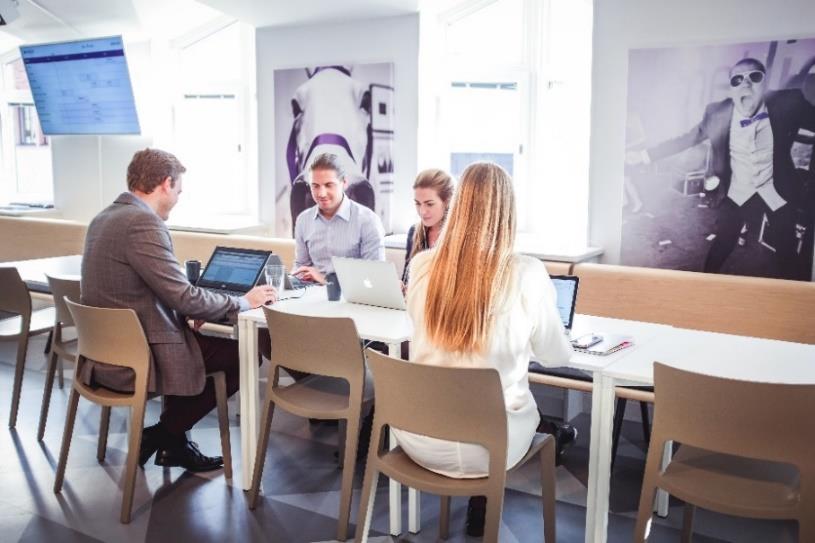 NÄIDE: Netlight Consulting KUIDAS: Meil on poliitika, et meil ei ole poliitikaid.
