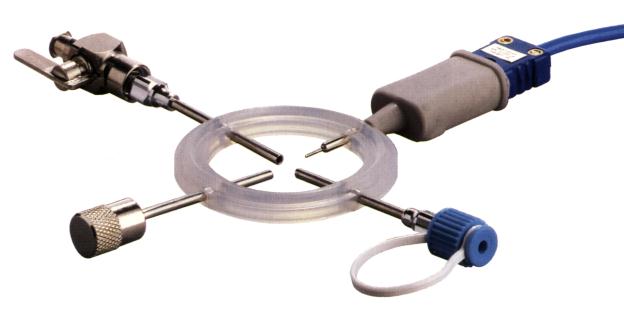 Temporärt eller permanent - välj själv. Packningen och klämman kan återanvändas på andra positioner eller andra system.