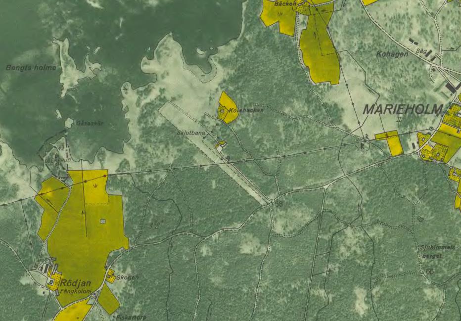 Sandvikshusen, Mariestads Kommun PM Geoteknik 161017 Flygfoto från perioden 1955-1967 samt nutida foto.