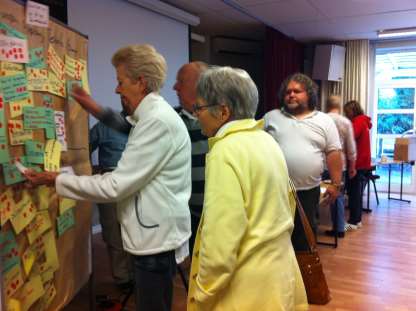 Budgetmötet Hyresgästföreningen Syd-Ost höll en kombinerad LH- och budgetkonferens på Blommenhof under hösten 2013. Ett stort antal förtroendevalda deltog på konferensen.