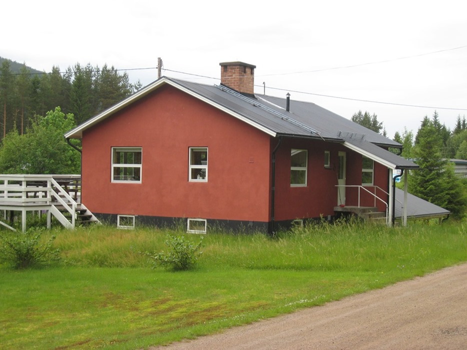 Fastigheten Torsby Södra Persby 1:66 Persbyheden 3, 680 60 Sysslebäck. Belägen i Torsby kommun, Övre Älvdal församling. Skattesats 35,45. Storlek Boarea 99 m², biarea 99 m².