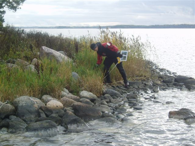 Transekt C Figur 4. a) Landbild över transektens utgångspunkt.