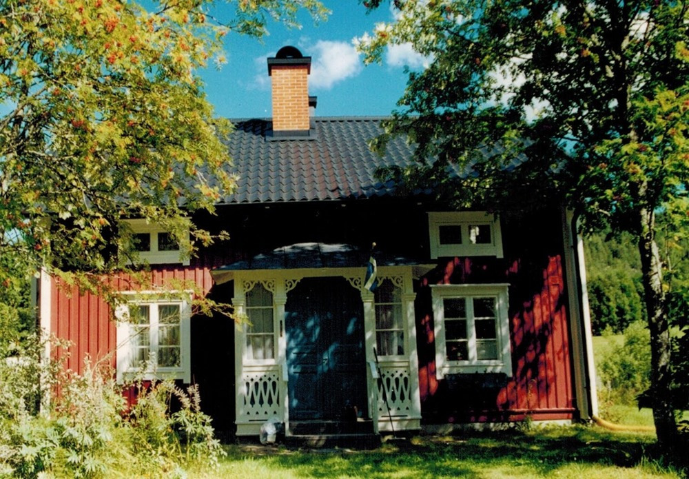 Tomt 1857 m2 Fastigheten Hagfors Basterudstorp 1:59 Basterud 72, 683 61 Ekshärad. Belägen i Hagfors kommun, Ekshärad församling. Skattesats 35,30. Storlek Tomt Uteplats Planlösning Boarea 120 m².