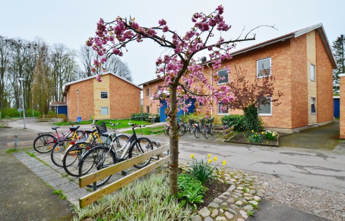 Län Skåne Gatuadress Kommun Staffanstorp Storlek 2 rum (1 sovrum) / 67 m² Område