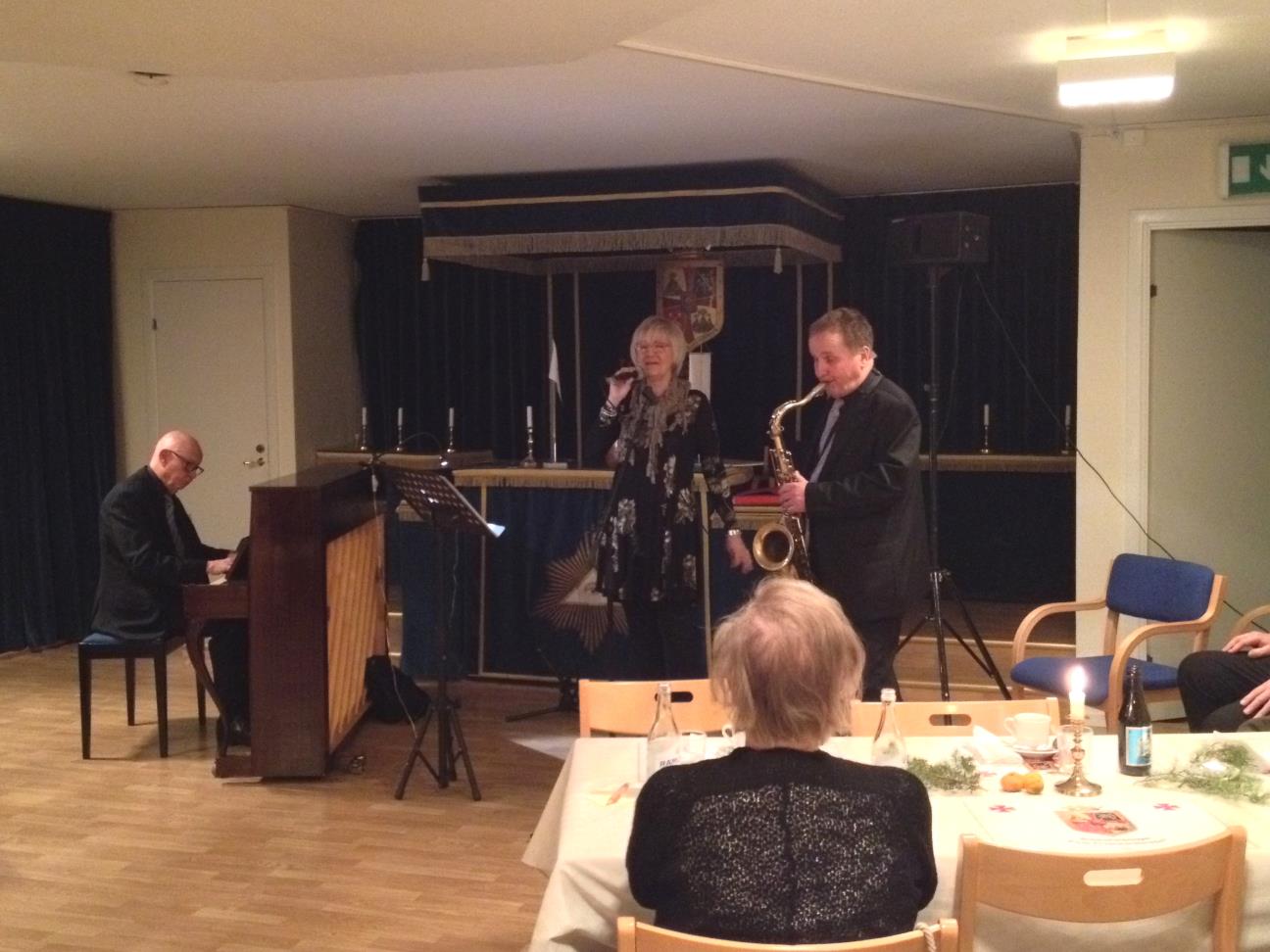 Musikafton i Sala Fredagen den 15 november inbjöd Sala Frimurarebröder och dess ordförande Herman Arosenius till den traditionsenliga