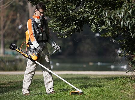 Verksamhet: Stads & Park Stads & Park Produkter i Stockholm AB ( Stads & Park ) i Ekerö, grundat 2012, är en snabbväxande och lönsam distributör inom den professionella grönytebranschen i Sverige och