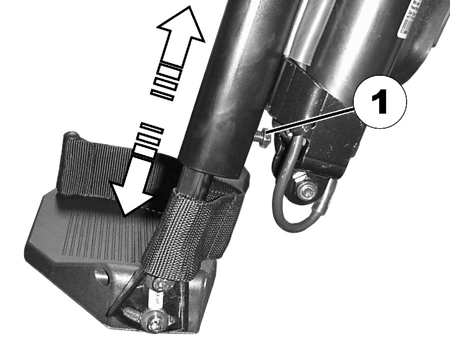 Invacare Ultra Low Maxx av Motion Concepts 4.14 Elektriska höjbara benstöd (ADE-benstöd) 4.14.1 Svänga benstöden utåt och/eller ta av dem Den lilla utlösningsknappen är belägen på benstödens ovansida.