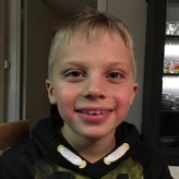 Nyfiken på... Så tycker vi om mat och jämställdhet Aaron Stoch Rydell, 10 år, Stockholm Alison, 10 år, bor i El Salvador och går i klass 3. Efter skolan äter jag och läser läxor.