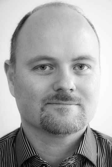 VD har ordet Många personer som är mer eller mindre konstant nästäppta är inte förkylda, har en allergi eller infektion de har en icke-allergisk rinit (kronisk nästäppa).