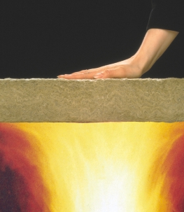 Brand- och ljudisolering Paroc stenull är ett effektivt brand- och ljudisolerande material som tål temperaturer över 1000 C utan att smälta.