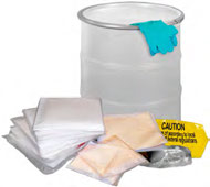 SPILLBOXAR & -VÄSKOR SPILL-KIT VÄSKOR & ADR-VÄSKOR ADR -idealisk för lastbilar SPILL-KIT FÖR LAB MILJÖER Anpassade för känsliga miljöer Ikaros har tagit fram en ny serie av väskor med