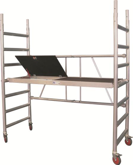 Tips på andra produkter från Skeppshultstegen! Trappstege 5050 En stabil och robust trappstege i aluminium som tål tufft arbete. Stegsdjup 81 mm, plattform 375 x 250 mm (b x d).
