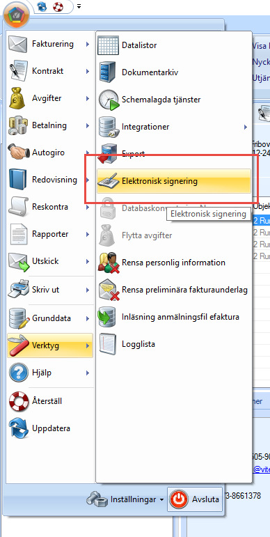 HANTERA SKICKADE KONTRAKT För att få en översikt samt hantera redan skickade kontrakt går man in under menyn Verktyg- >Elektronisk signering.