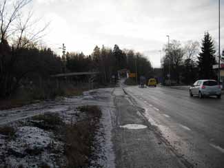 Skyttbrink Hållplatsen vid Skyttbrink används bara av någon person per dag och SL får ta ställning om den ska finnas kvar. Inga åtgärder föreslås.