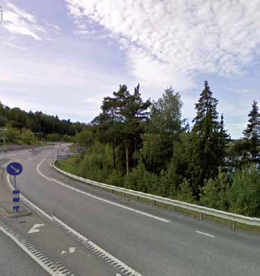 Gångbana längs norra sidan väg 226 Det finns ett behov av en gångbana även på den norra sidan mellan Tullinge Strandväg och Hamringevägen för att klara gångrörelser från Tullinge strandsområdet till