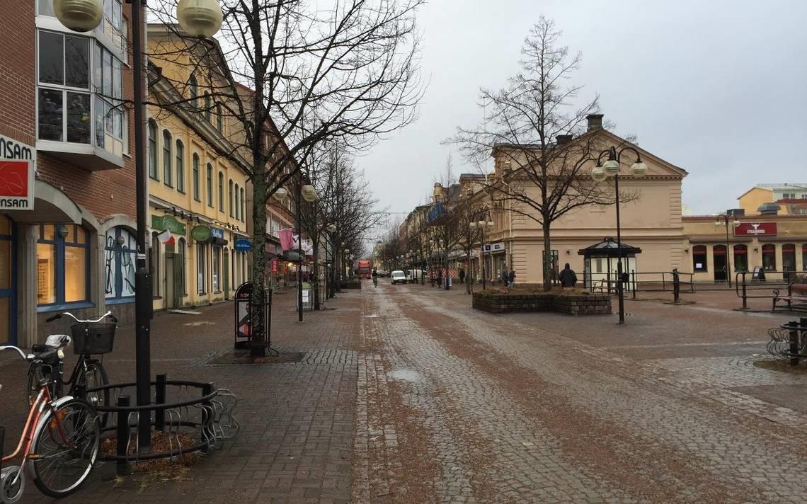 Kristinehamn Bygger nytt, förvärvar och omvandlar fastigheter trots tuffa marknadsförutsättningar Utnyttjar friställda ytor för nya bostäder Det kommunala