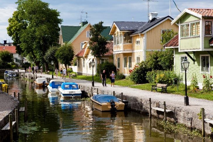 Vad krävs i kommunerna För att kommunerna ska kunna ta ansvar krävs: ett väl fungerande samarbete lokalt