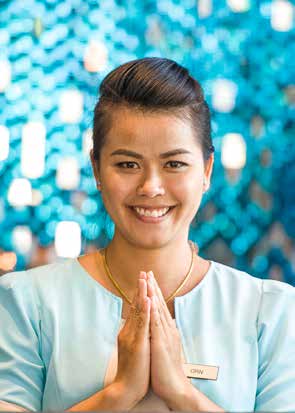 dig fler semesterupplevelser. På Phuket ön kan du hitta din egen favoritplats! Ett leende folk Ett leende används ofta där vi är vana att använda ord.