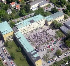 augusti 2011 var 116 000 unga mellan 15 och 24 år utan jobb, enligt Arbetsförmedlingens senaste statistik. Det motsvarar 17,3 procent av åldersgruppen.