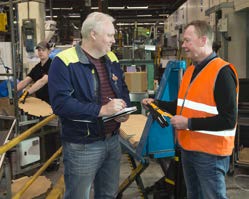 VÅRA KUNDER BERÄTTAR Men handsken har inte bara ett fantastiskt grepp, den är också skön och andas väldigt bra jämfört med andra syntet handskar, säger Andreas Ögren.