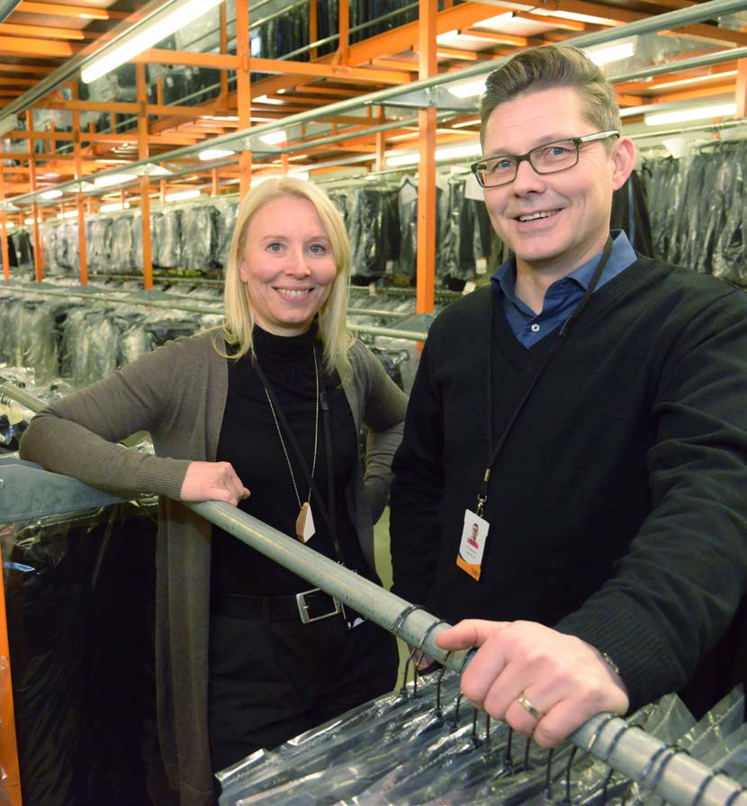VÅRA KUNDER BERÄTTAR Image Wear Grundat: 1959 Omsättning: 2015 24,6 miljoner Antal anställda: 130 i Finland, 190 i Estland Huvudprodukter: Arbetskläder Marknadsområden: Finland och de baltiska