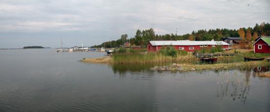 FCG DESIGN OCH PLANERING AB Mikonkeidas vindkraftspark 222 Bebyggelsen i Sideby är koncentrerad längs landsvägen; i synnerhet längs vägen till den gamla fiskhamnen Kilen finns ett gammalt, välbevarat
